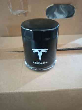 Запчастини на всі моделі Tesla Київ