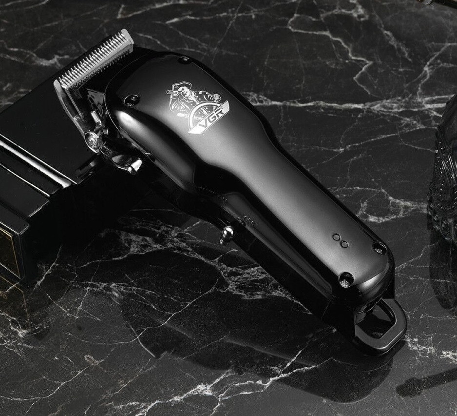 Машинка для стрижки аккумуляторная VGR V-679 BLACK 5 Вт черная Киев - изображение 3