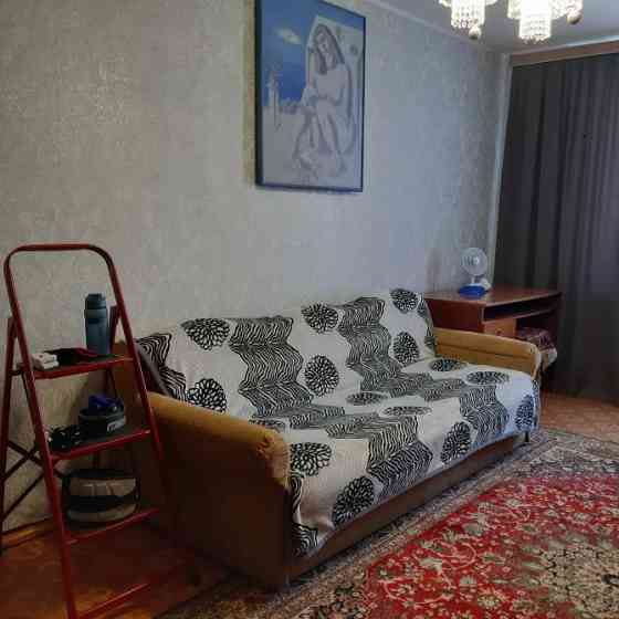 Здам окрему кімнату пр.Поля (комунальні включені) р-н пр.Лесі Українки Днепр