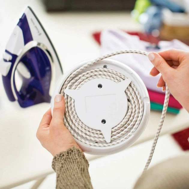 Утюг Russell Hobbs Supreme Steam Cordless 23300-56 2400 Вт сиреневый Киев - изображение 5