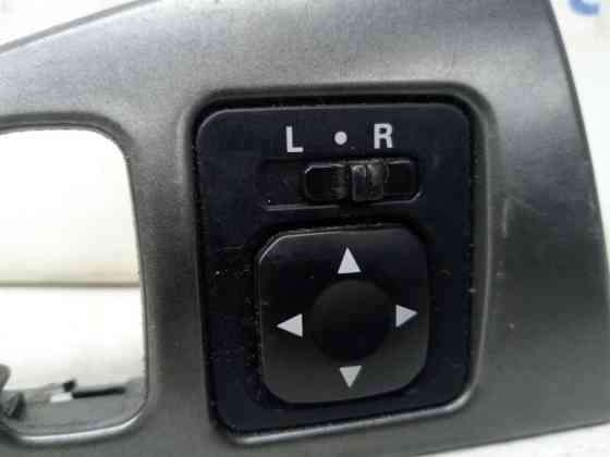 Блок управления зеркалами Mitsubishi Lancer 9 1.6 БЕНЗИН 4G18 2003 (б/у) Киев