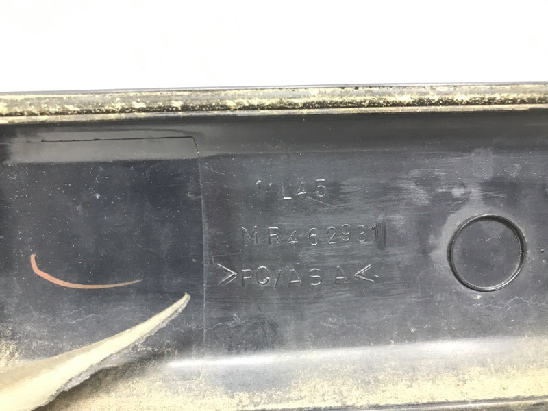 Накладка двери Mitsubishi Pajero Sport K9 3.0 БЕНЗИН 6G72 1996 задн. лев. (б/у) Киев - изображение 5