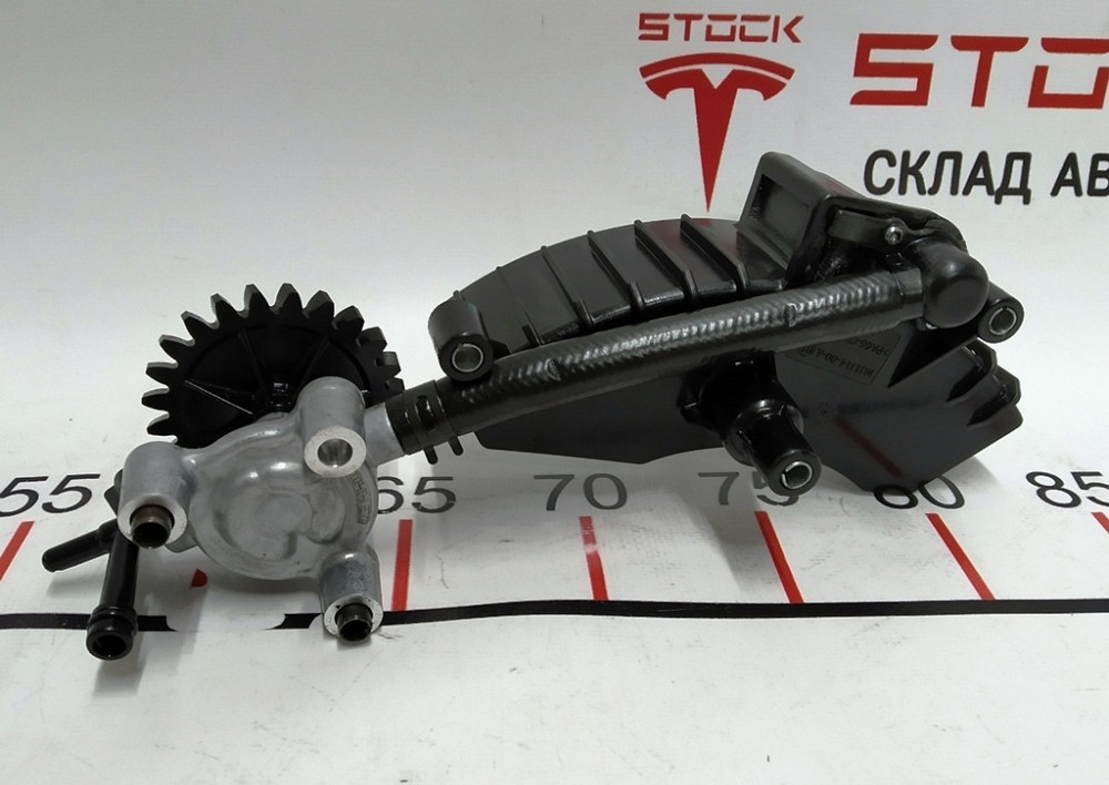 Масляный насос в сборе редуктора заднего мотора SPORT (1002633) Tesla model S 1007006-00-A Київ - зображення 1