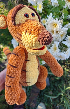 Тигр помаранчевий іграшка м'яка в'язана мультперсонаж ручна робота Handmade Нововолынск - изображение 1