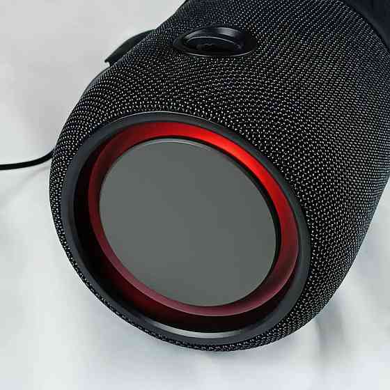 Портативная колонка Grunhelm GW-321-BL 14 Вт черная Київ