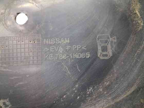 Брызговик передний Nissan Juke F15 1.6 TURBO MR16DDT 2010 прав. (б/у) Київ