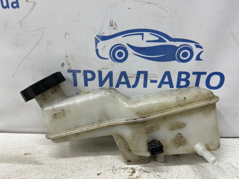 Бачок главного тормозного цилиндра Hyundai IX35 2009-2015 585102S920 (Арт. 77428) Київ - зображення 4