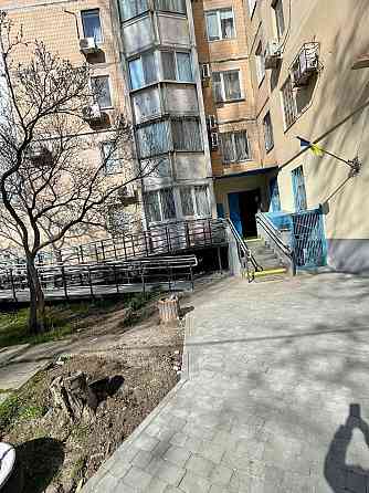 Продається 2х-кімнатна квартира, 57кв.м на пр-т. Князя Владимира Великого, 94 Одеса