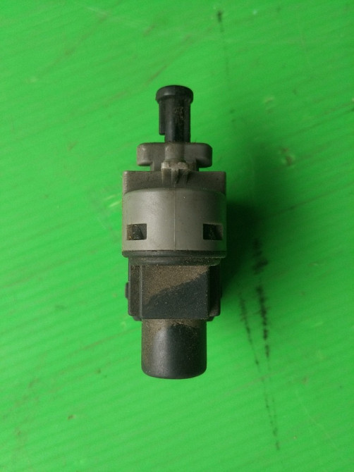 Вимикач на педаль гальм 1S7T-13490-AA Форд оригінал Винница - изображение 4