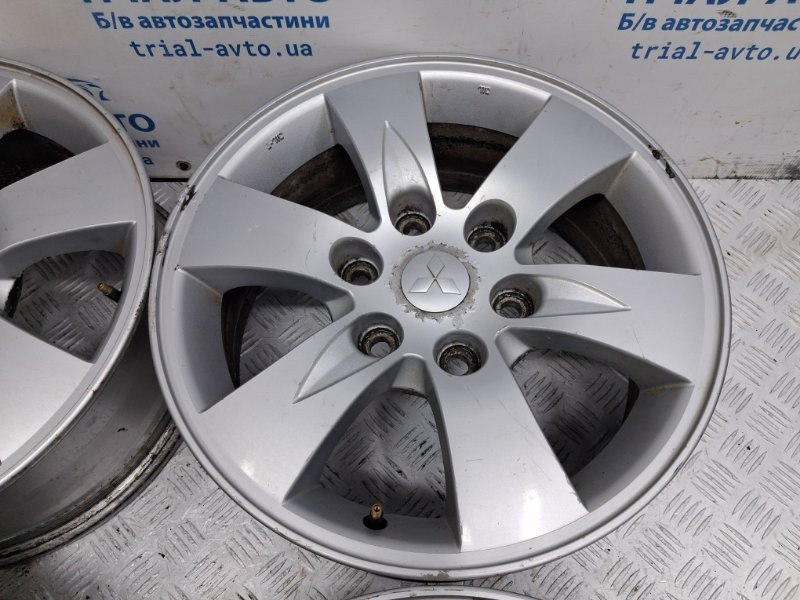 Диски титан комплект R17 Mitsubishi L200 KB 2.5 ДИЗЕЛЬ 4D56U 2006 (б/у) Київ - зображення 8