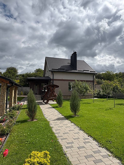 Продаж 2 поверхового будинку з меблями і ділянкою на 9.5 сотки, 150 кв. м, 4 кімнати Ровно - изображение 2