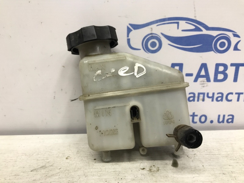 Бачок главного тормозного цилиндра Kia Ceed 2006-2012 585112L300 (Арт. 43867) Київ - зображення 3
