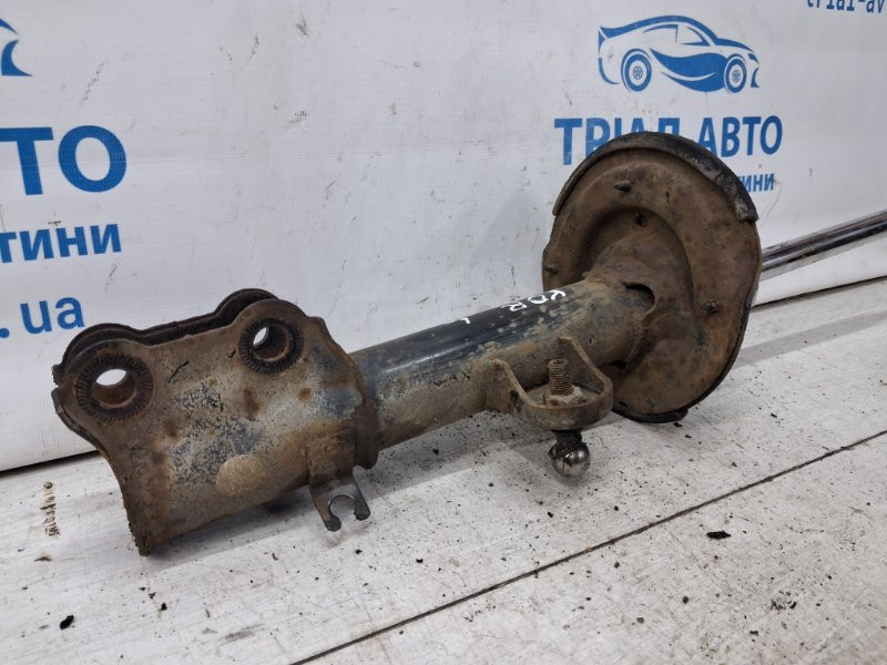 Амортизатор передний левый SsangYong Korando C200 2.0 DIESEL D20DT 2010 (б/у) Киев - изображение 3