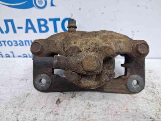 Суппорт задний правый Mitsubishi Pajero Wagon 3 3.2 ДИЗЕЛЬ 4M41 1999 (б/у) Киев