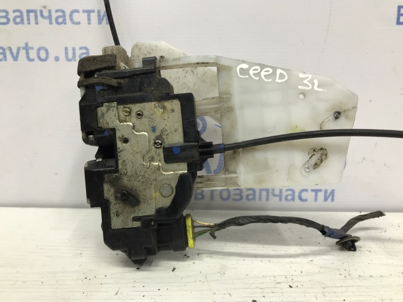 Замок дверцят задній лівий Kia Ceed ED 1.6 DIESEL D4FB 2007 (б/у) Київ - зображення 3