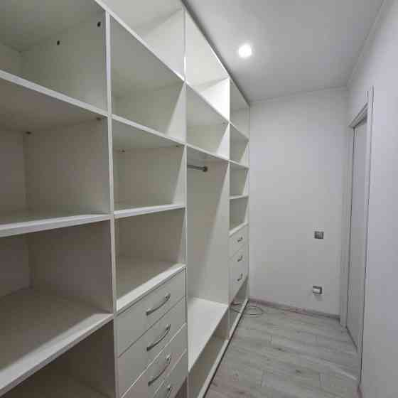 З великою гардеробною! 2-кімнатна ремонт+меблі Ювілейна/єВідновлення Кривий Ріг