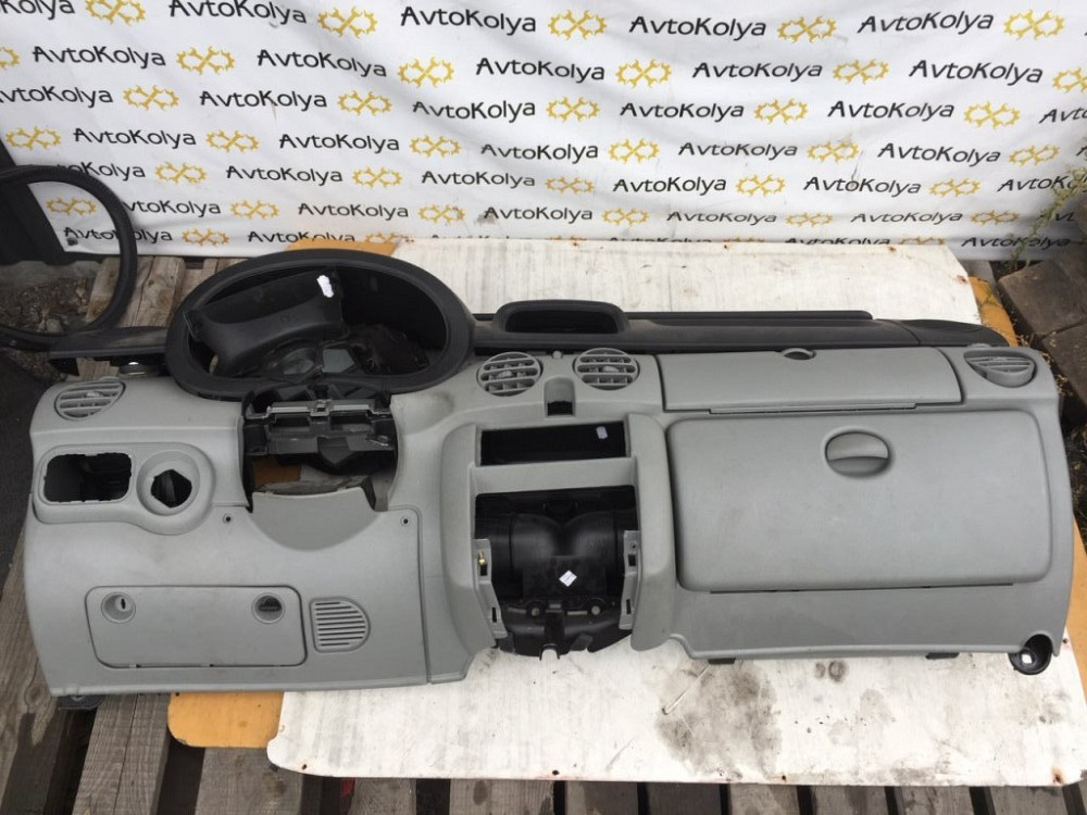 Панель салона передняя (торпедо) Renault Kangoo 2003-2007 Ковель - изображение 2