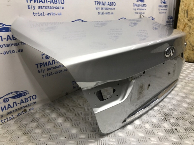 Крышка багажника Infiniti Q50 V37 2.2 DIESEL OM651 2013 (б/у) Київ - зображення 3