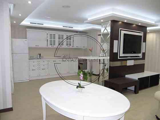 Оренда 2к. у новому будинку в ЖК 4 сезони, біля м. Васильківська 10 хв. №11195349. Киев