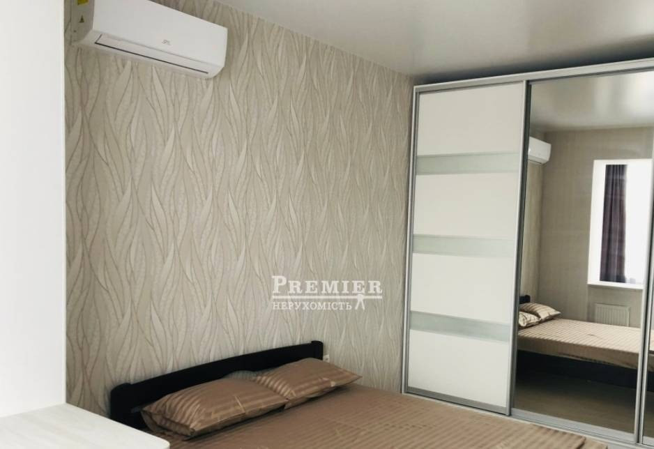 В елітному будинку на березі моря продається трикімнатна квартира Черноморск - изображение 3