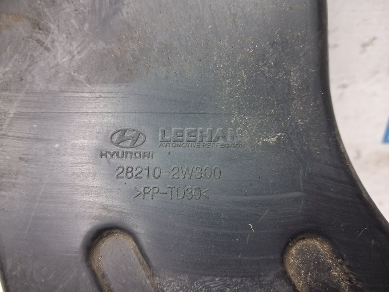 Воздухозаборник Hyundai Santa fe DM 2.2 DIESEL D4HB 2012 (б/у) Київ - зображення 4