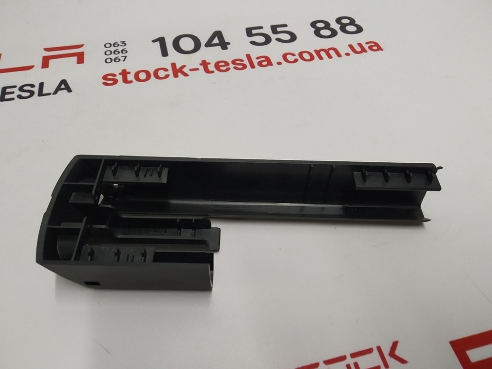 Заглушка салазки сиденья передняя левая Tesla model S, model S REST 1031675-00-A Киев - изображение 3