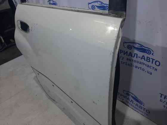 Дверь задняя правая Toyota Land Cruiser J100 1998 задн. прав. (б/у) Киев