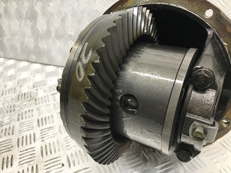 Редуктор задний Mitsubishi Pajero Sport K9 2.5 DIESEL 4D56 1996 (б/у) Киев - изображение 5