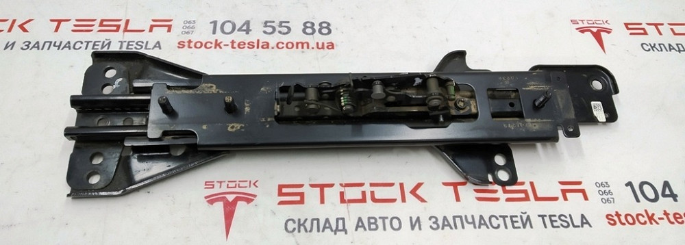 Салазка двойного левого/одинарного правого сиденья 2-го ряда правая в сборе Tesla model X 3123713-03 Киев - изображение 1