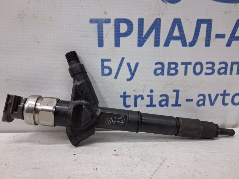 Форсунка топливная Nissan Pathfinder R51 2.5 DIESEL YD25DDTI 2004 (б/у) Киев - изображение 1