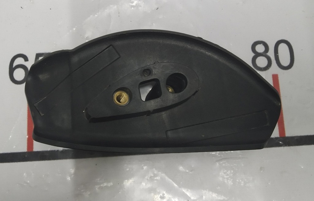 1Основание опоры спойлера пассивного правое нижнее Tesla model X 1076722-00-C Київ - зображення 1