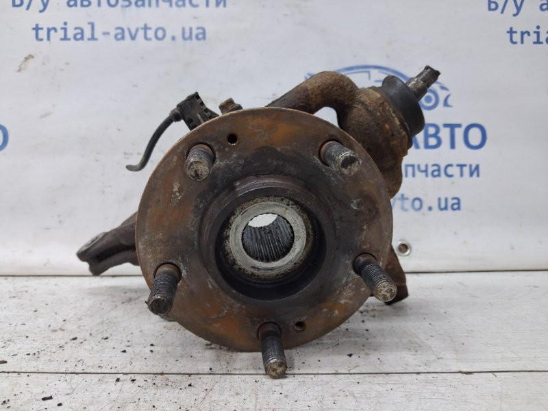 Кулак поворотный правый со ступицей Kia Ceed ED 1.6 DIESEL D4FB 2006 (б/у) Київ - зображення 5