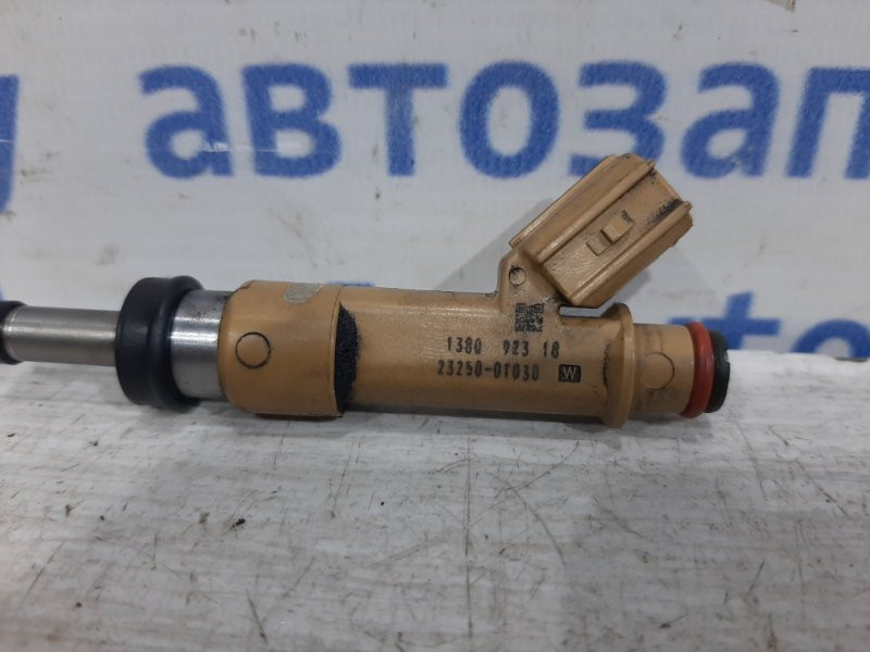 Форсунка топливная Toyota Avensis T27 1.8 БЕНЗИН 2ZRFAE 2009 (б/у) Київ - зображення 3