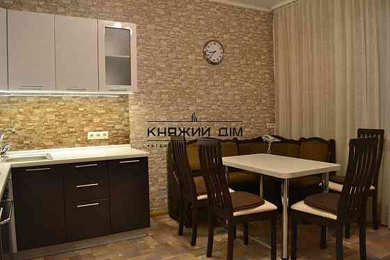 Продаж 3-кімнатної квартири на Позняках Київ