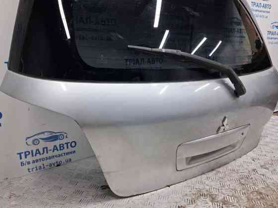 Крышка багажника Рестайлинг Mitsubishi Outlander CU 2.4 БЕНЗИН 4G69 2003 (б/у) Киев