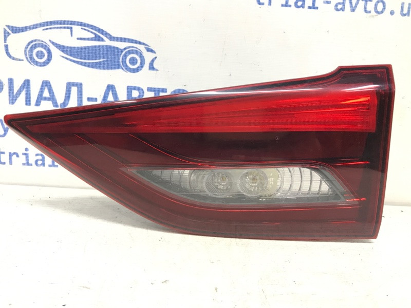 Фонарь задний внутренний правый Toyota Avensis T27 2.0 DIESEL 2009 (б/у) Київ - зображення 1
