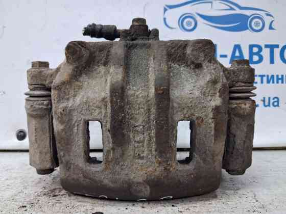 Суппорт передний правый Kia Sorento BL 2.5 DIESEL D4CB 2002 (б/у) Киев