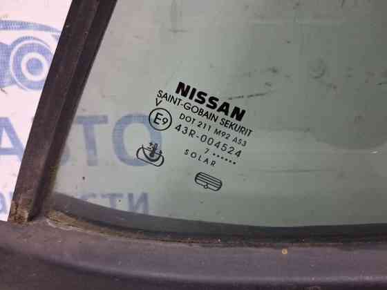 Стекло двери задней левой (форточка) Nissan Navara 2004-2015 82263EB320 (Арт. 62493) Киев