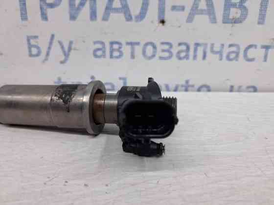 Форсунка топливная Nissan X-Trail T31 2.0 DIESEL M9R 2007 (б/у) Киев