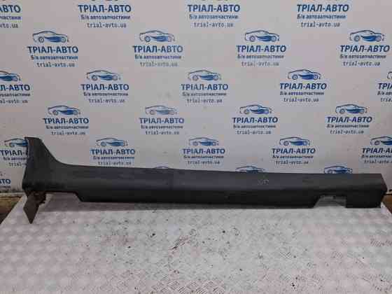 Накладка порога внешняя правая Hyundai IX35 LM 1.7 DIESEL D4FD 2009 (б/у) Киев