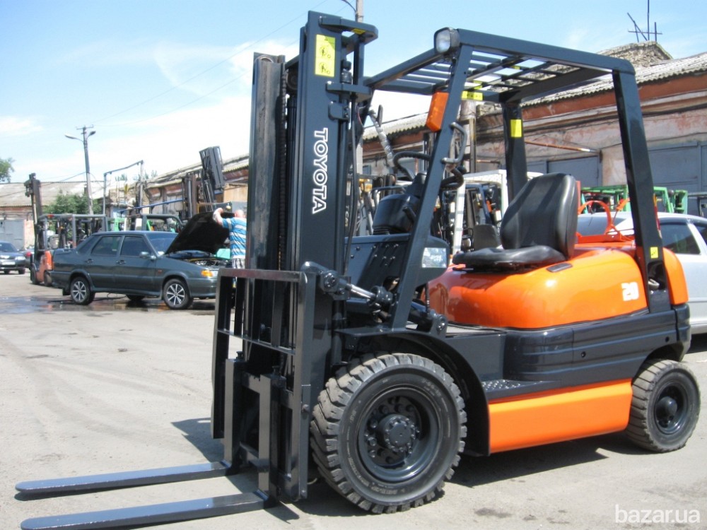 Вилочный погрузчик Toyota 6FGL20 с двигателем газ-бензин Одеса - зображення 3