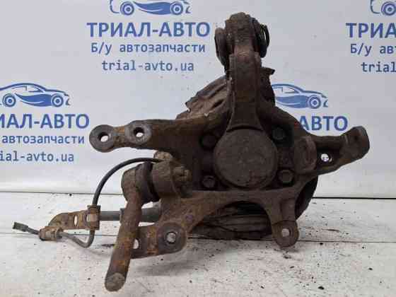 Цапфа задняя левая со ступицей Hyundai I30 2007-2012 527102H000 (Арт. 63189) Киев