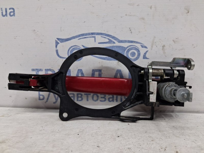 Ручка двери внешняя передняя правая Mitsubishi Lancer 10 1.5 БЕНЗИН 4A91 2007 (б/у) Киев - изображение 3