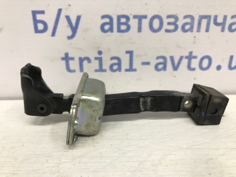 Ограничитель двери передний правый Mitsubishi Lancer 2003-2009 MR526777 (Арт. 43064) Киев - изображение 1