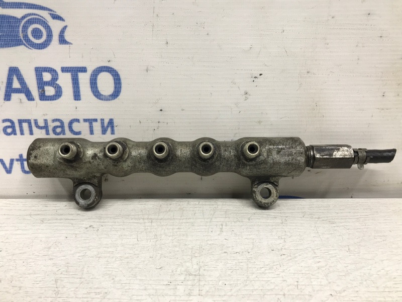 Топливная рампа Toyota Avensis 2002-2010 238100R010 (Арт. 30870) Киев - изображение 1