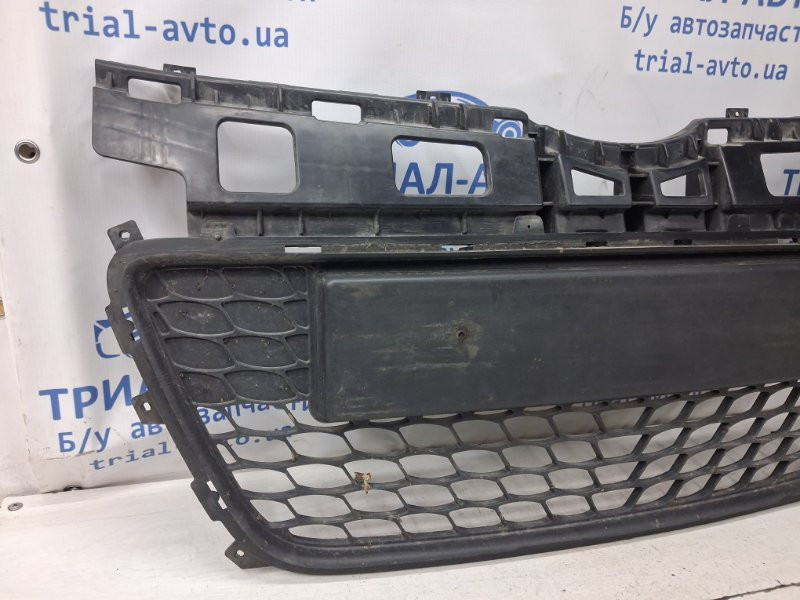 Решетка бампера центральная Hyundai I30 FD 1.6 БЕНЗИН G4FC 2007 (б/у) Київ - зображення 3