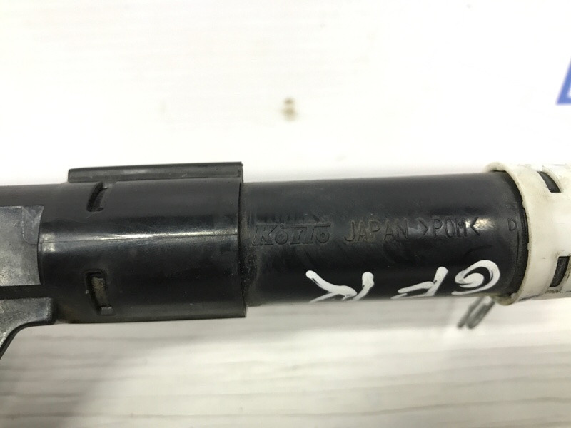 Омыватель фары правый Mitsubishi Outlander CU 2.4 БЕНЗИН 4G69 2003 (б/у) Киев - изображение 5