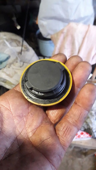 GM 90412508, Кришка маслозаливної горловини Опель Фронтера, Синтра Вінниця - зображення 2