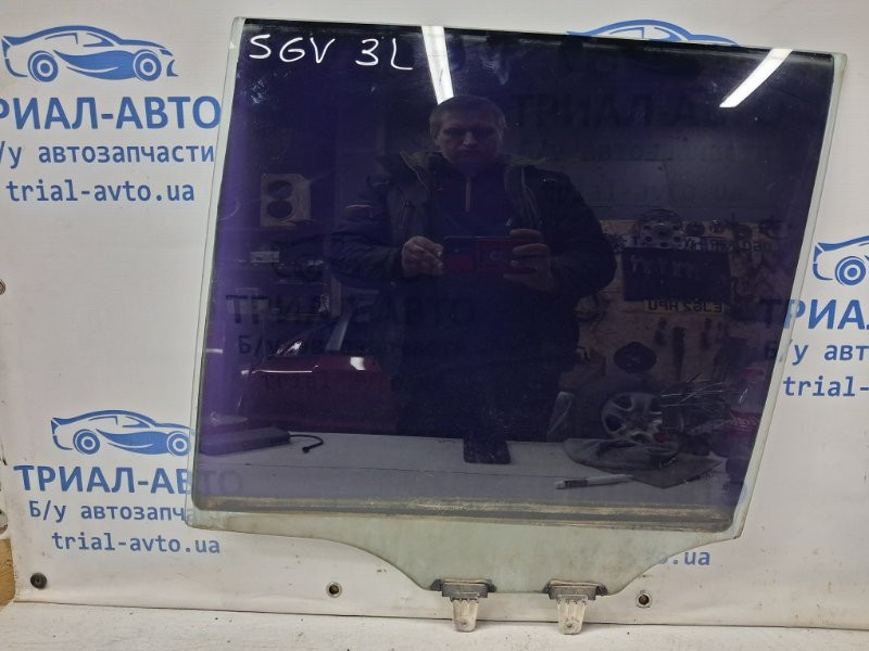 Стекло двери заднее левое Suzuki Grand Vitara JT 2.7 БЕНЗИН H27A 2005 (б/у) Київ - зображення 1