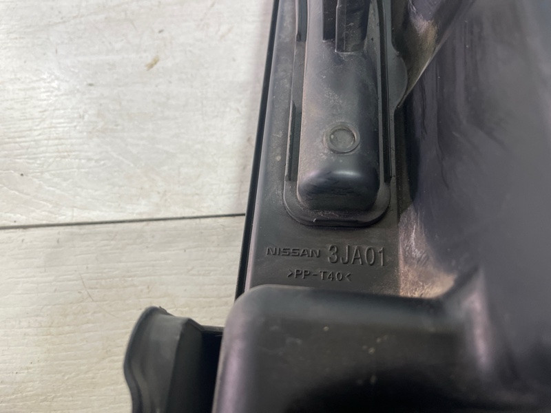 Резонатор воздухозаборника Infiniti QX60 L50 3.5 БЕНЗИН VQ35DE 2013 (б/у) Київ - зображення 8